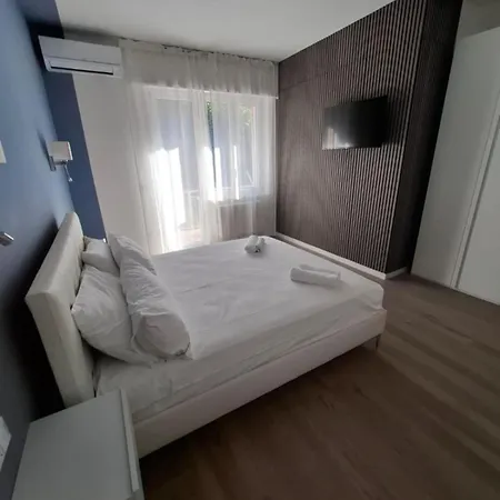 Astra * Francavilla Al Mare